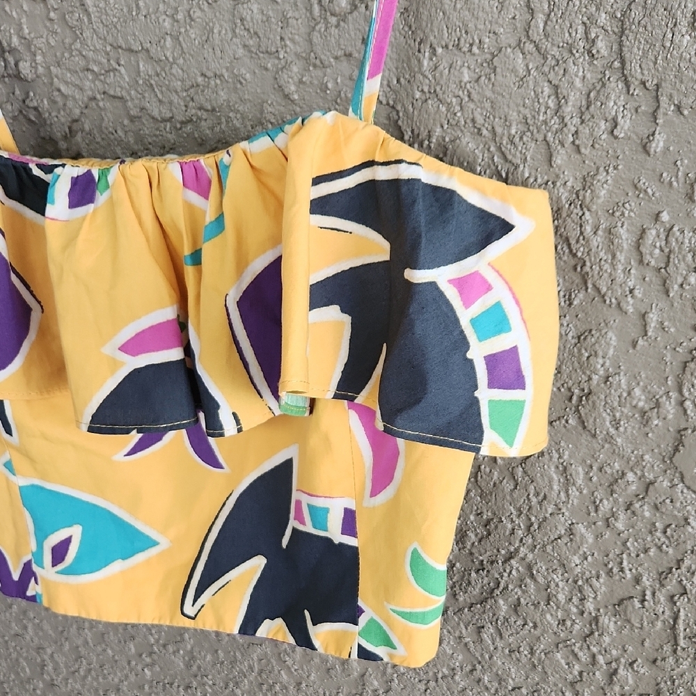 Zara Ruffled Spaghetti Strap Geometric Crop Top - Picture 3 of 8